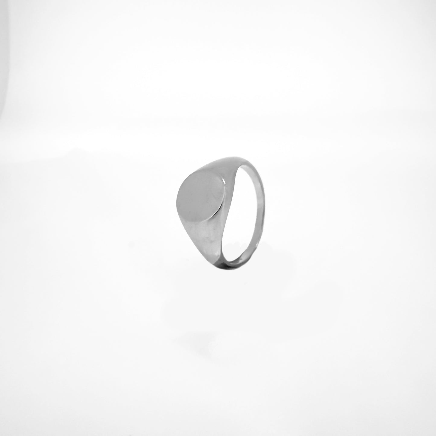 Sterling Silver Beveled Oval Signet Ring