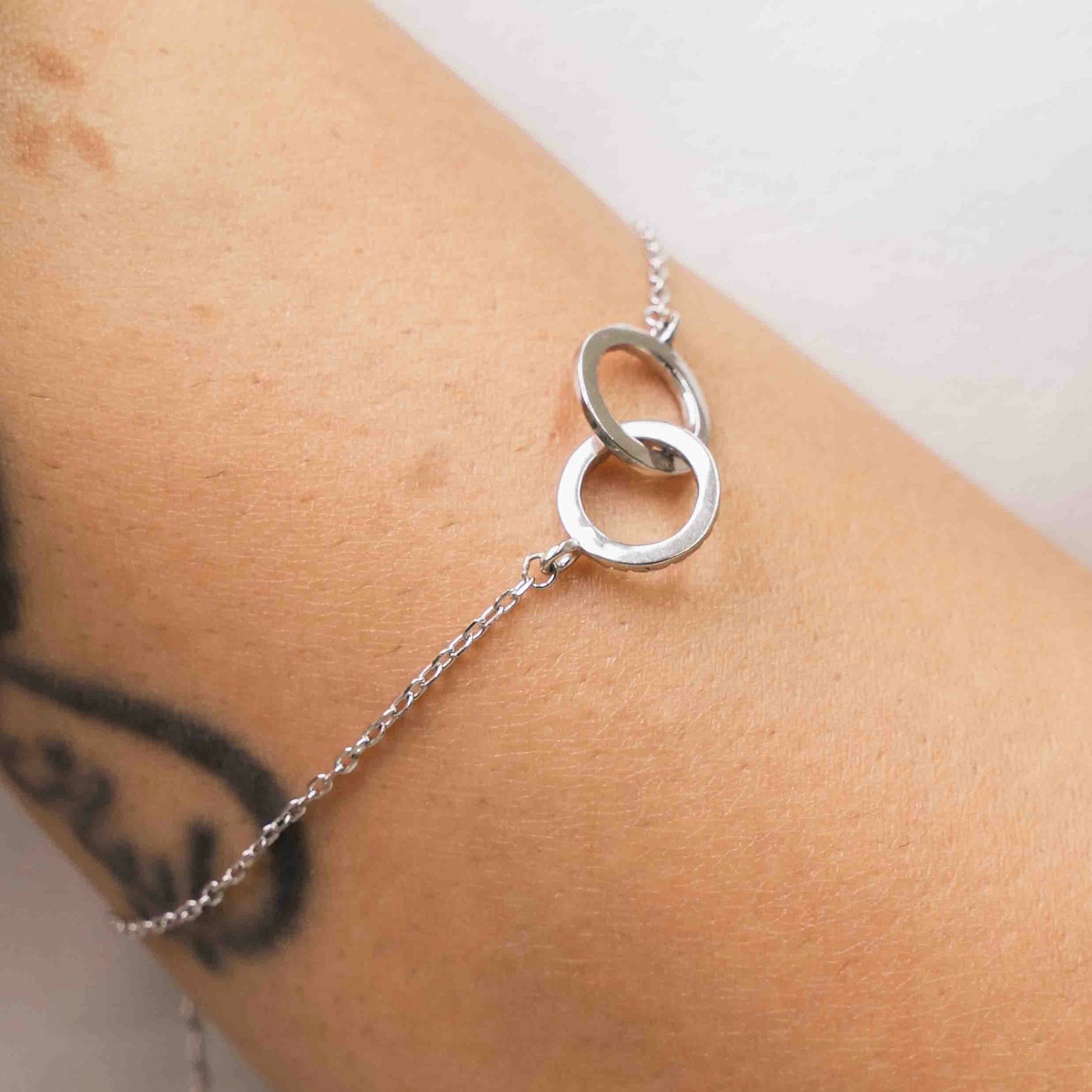 Pavé Unity Necklace & Bracelet Set